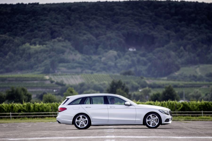 Mercedes-Benz C250 BlueTec Exclusive Line Estate 2014 года  (фото 11 из 13)